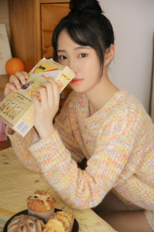 亚洲多毛女人厕所小便