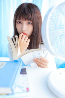 美丽的黑蝴蝶